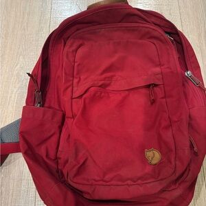 Red Fjallraven Backpack 28L
